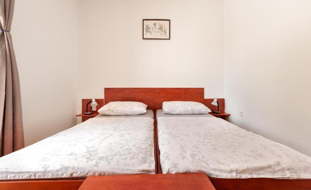 Maribela Apartments トロギール エクステリア 写真